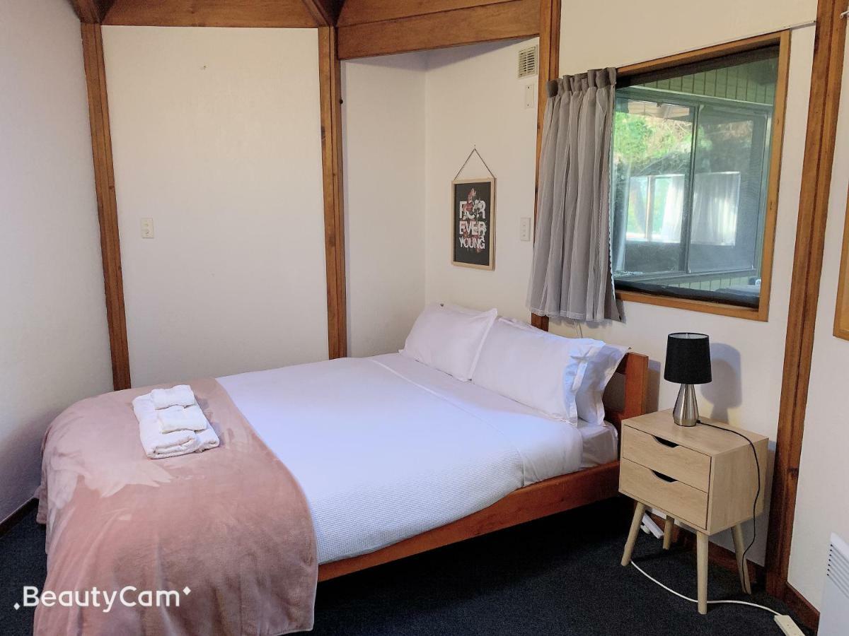 Aquarius Lake View Resort ロトルア エクステリア 写真